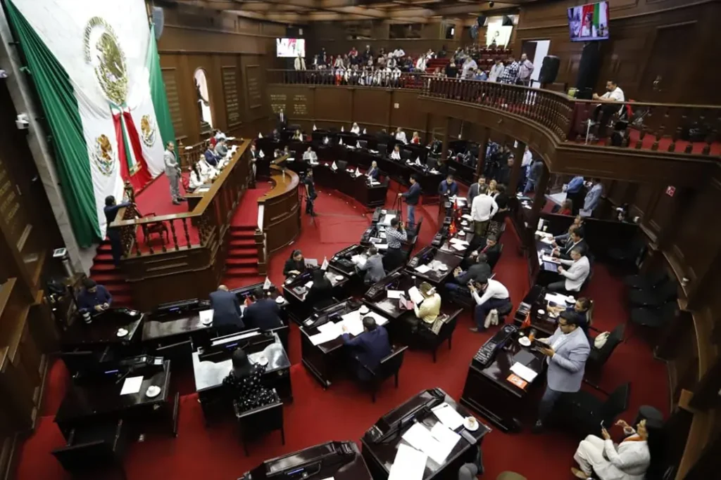 Diputados de Michoacán aprueban ley