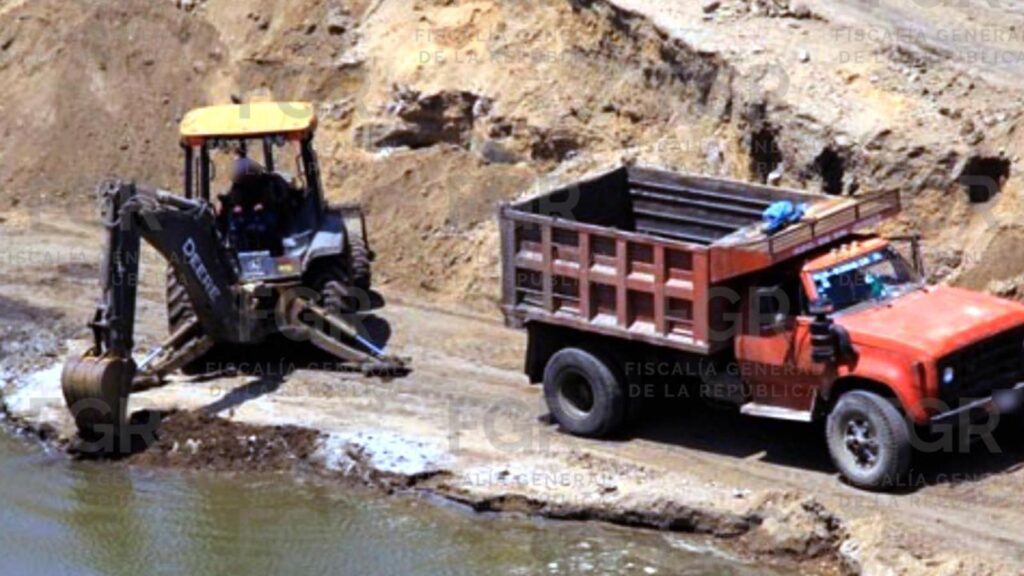 Zona del Río Balsas en Lázaro Cárdenas, Michoacán, bajo investigación federal