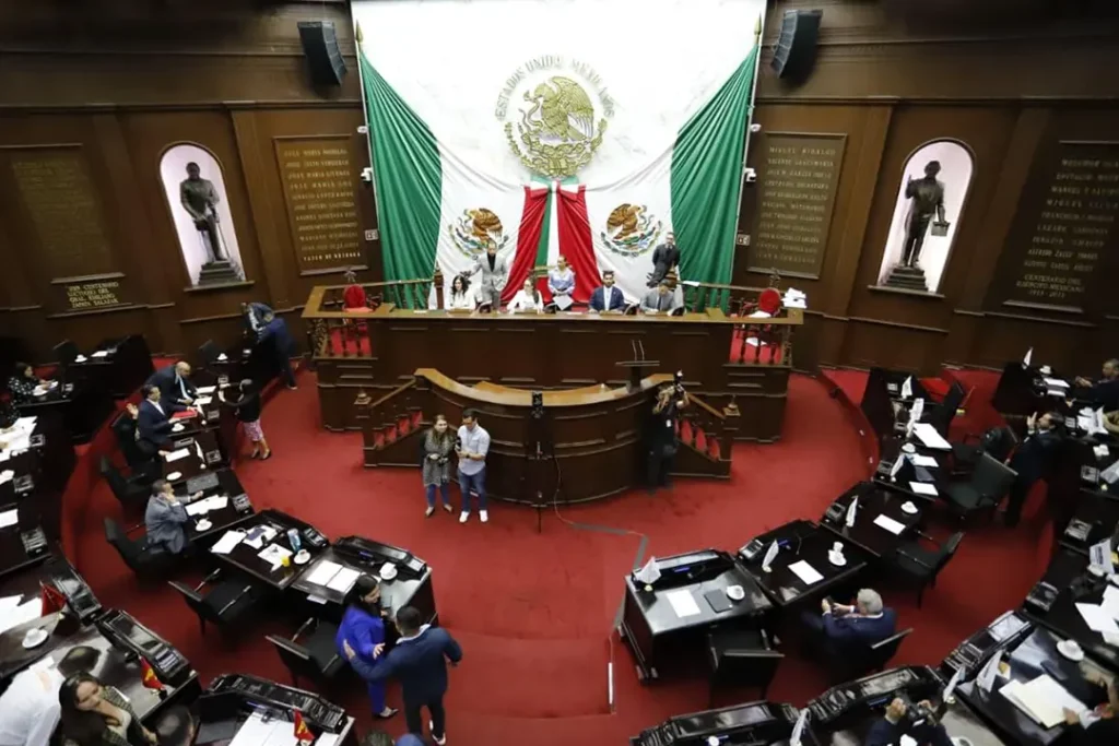 Aprueba el Congreso Nueva Mesa Directiva