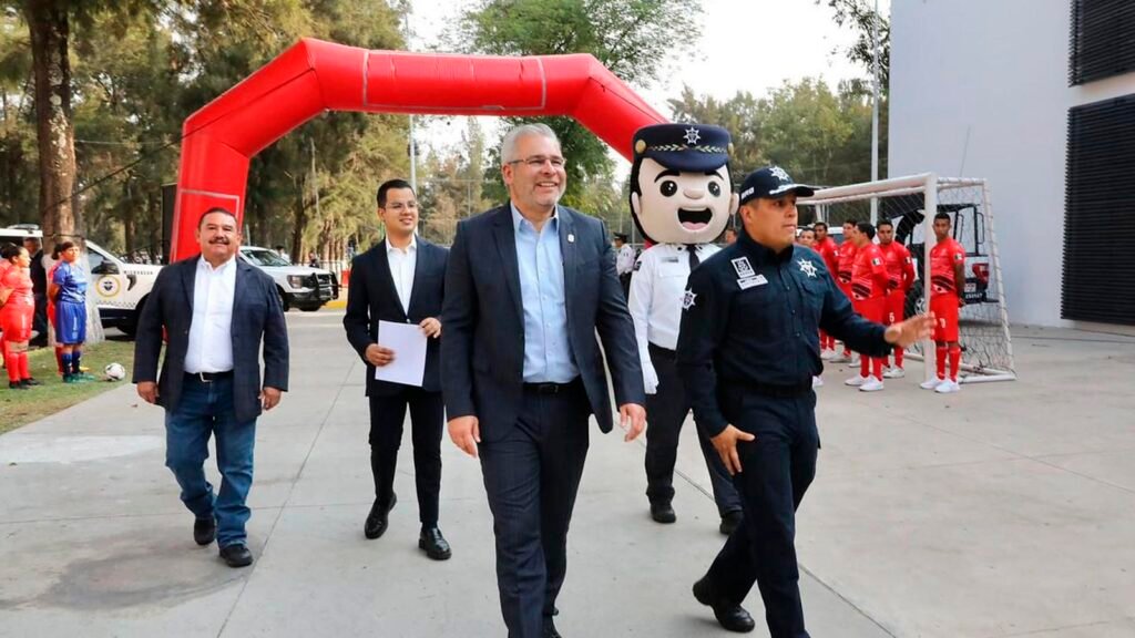 Alfredo Ramírez Bedolla inaugura Torneo Inter Guardia Civil en Morelia