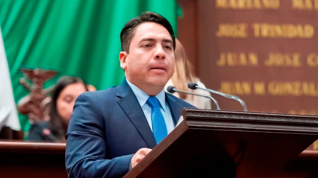 El Diputado Iván Vera propone programa estatal de incubadoras para fortalecer el emprendimiento en Michoacán