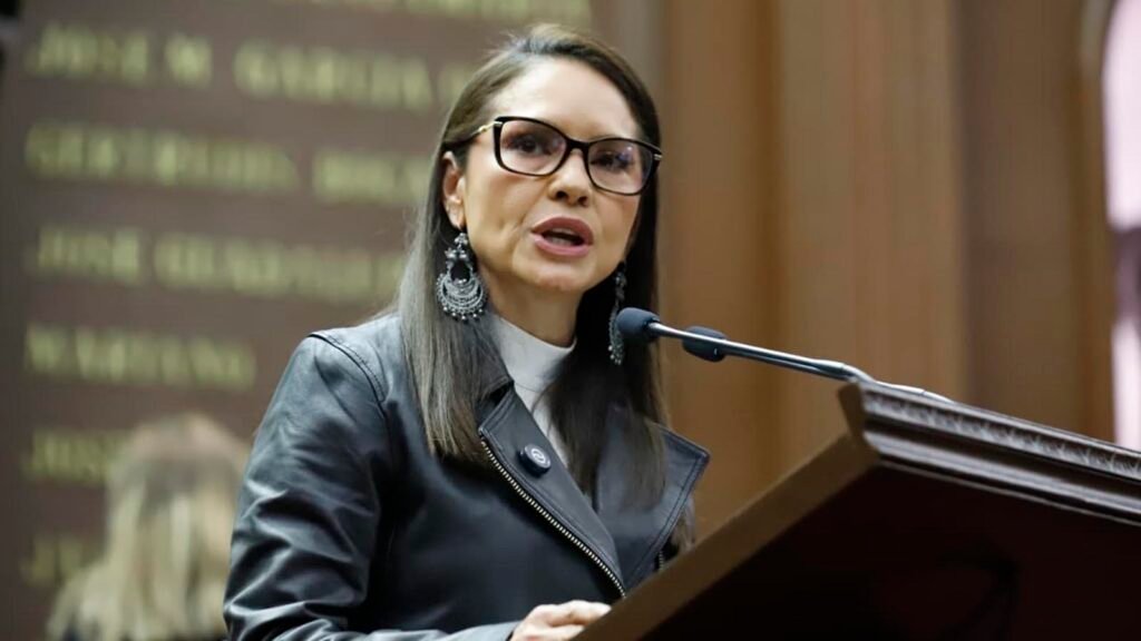 En el Día Mundial del Síndrome de Down, la diputada Nalleli Pedraza llamó a aprobar la Ley para la Atención Integral de estas personas en Michoacán. La iniciativa busca garantizar derechos, fortalecer la inclusión y crear políticas públicas efectivas para este sector.