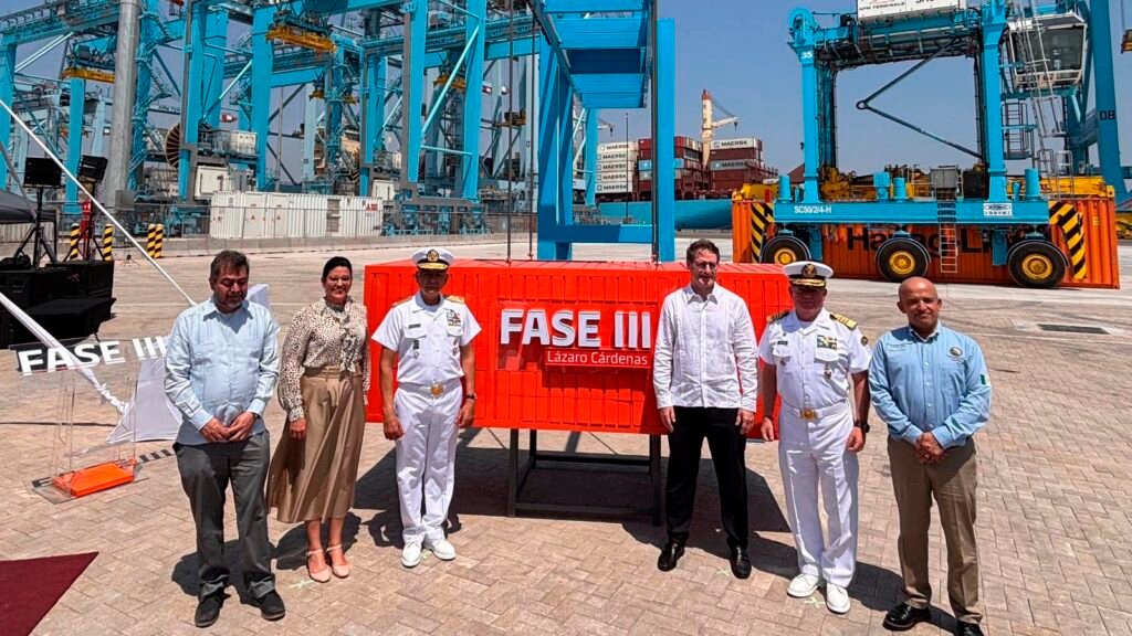 El puerto de Lázaro Cárdenas refuerza su papel en el comercio internacional con nueva inversión millonaria que impulsa empleo y desarrollo económico en Michoacán.