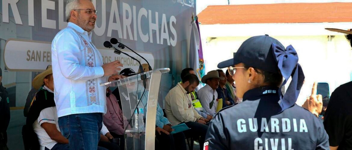 Alfredo Ramírez Bedolla presenta el Cuartel Kuarichas