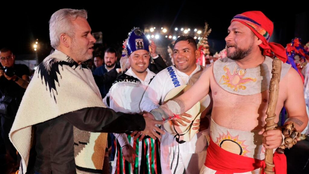 Alfredo Ramírez Bedolla inaugura la K’uínchekua en las Yácatas de Tzintzuntzan