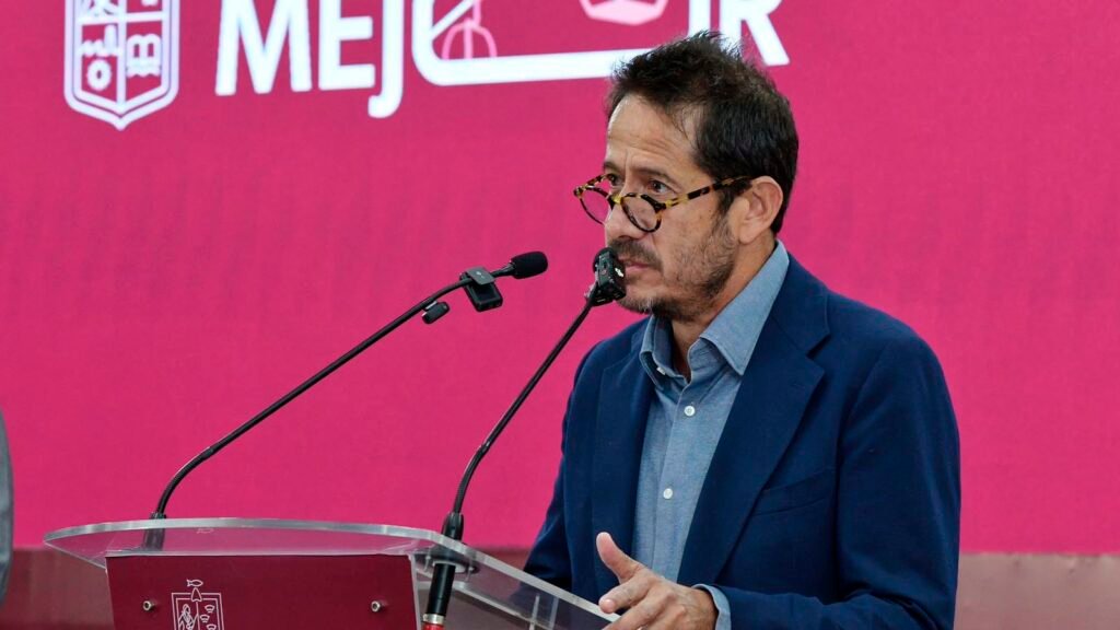 Claudio Méndez Fernández informa sobre crecimiento del empleo formal en Michoacán