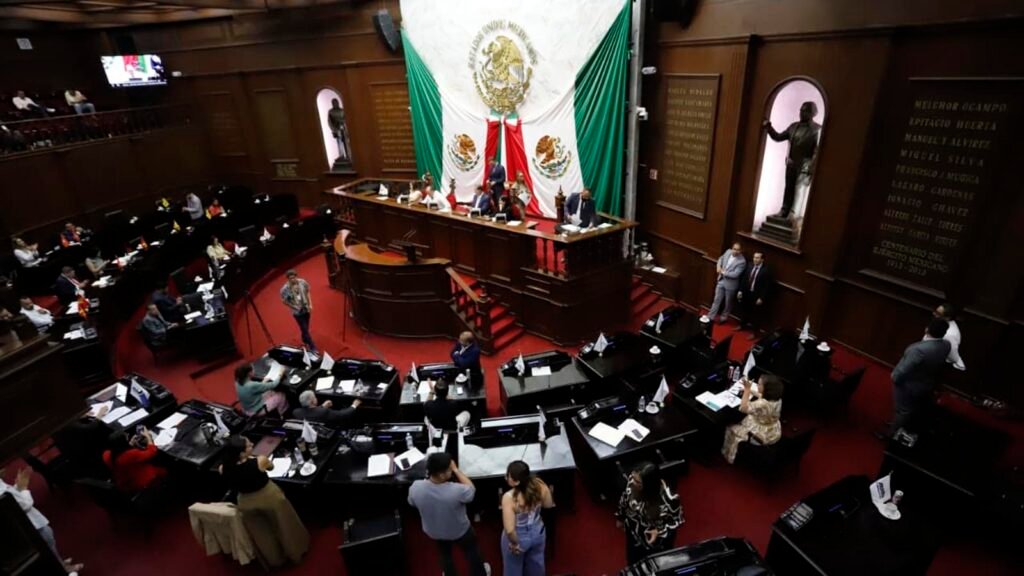 76 Legislatura de Michoacán
