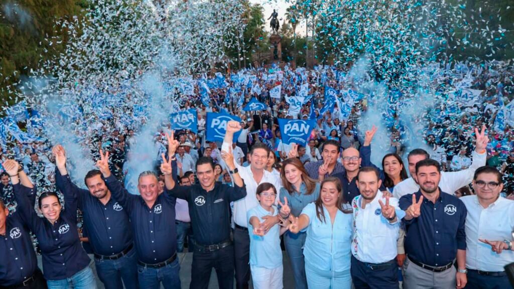 Alfonso Martínez en evento del PAN en Morelia