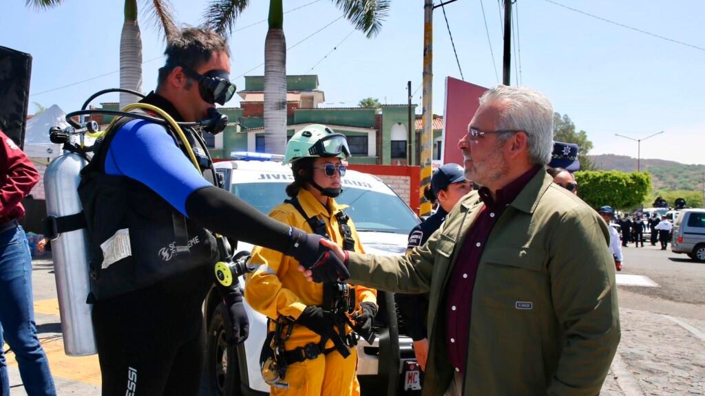 Alfredo Ramírez Bedolla anuncia operativo Guardianes del Camino en Michoacán