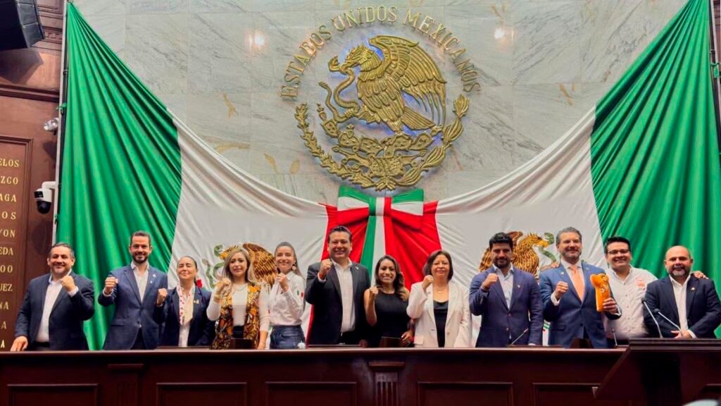 Plenaria de diputados de Movimiento Ciudadano en Morelia