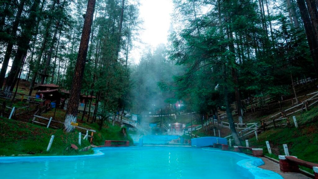 Albercas de aguas termales en Rancho Viejo Los Azufres