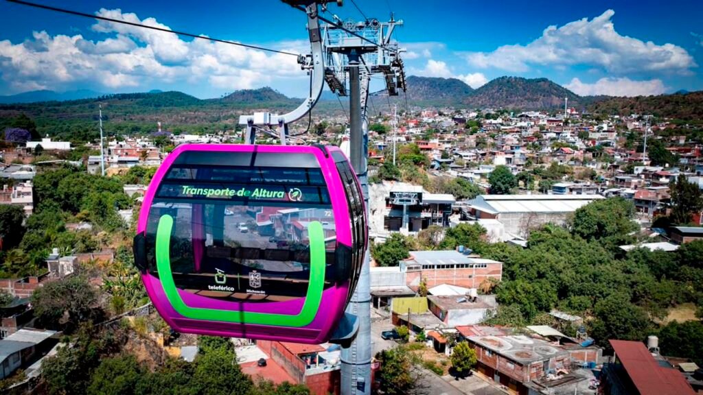 Proyecto del teleférico de Uruapan sobre zona urbana