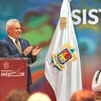 Alfredo Ramírez Bedolla durante el encuentro regional de SIPINNA en Morelia