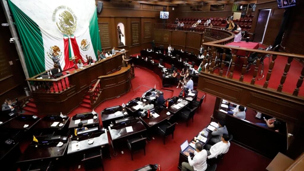 La reforma aprobada por el Congreso de Michoacán busca garantizar la conservación de recursos naturales para las generaciones presentes y futuras.