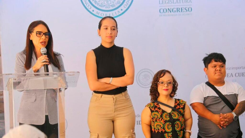 En el Congreso de Michoacán, Nalleli Pedraza propuso impulsar una reforma federal para garantizar medicamentos huérfanos gratuitos a niñas y niños con enfermedades raras.