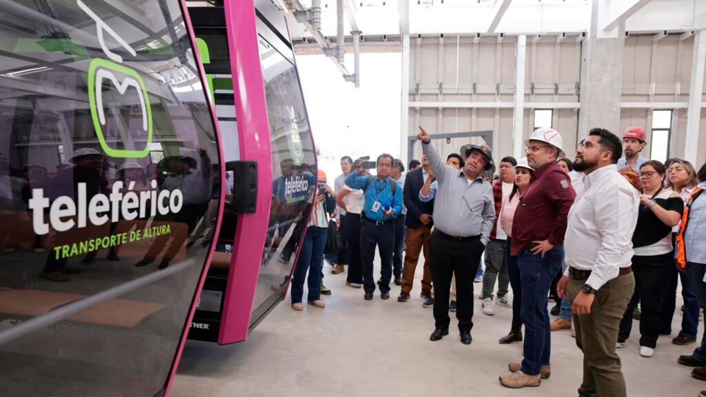 Trabajos de construcción y montaje del teleférico de Morelia