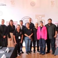 Baltazar Gaona durante foro sobre políticas de fortalecimiento familiar en Michoacán