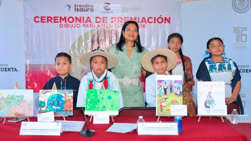 Niñas y niños indígenas participantes del concurso Dibujo Parlamentario 2026
