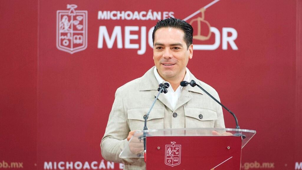 Rogelio Zarazúa Sánchez informa sobre obras viales en Morelia