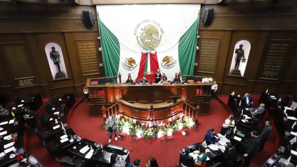 La 76 Legislatura aprobó reformas a la Ley de Turismo de Michoacán para fortalecer la regulación del hospedaje temporal, brindar mayor certeza jurídica y proteger a los turistas.