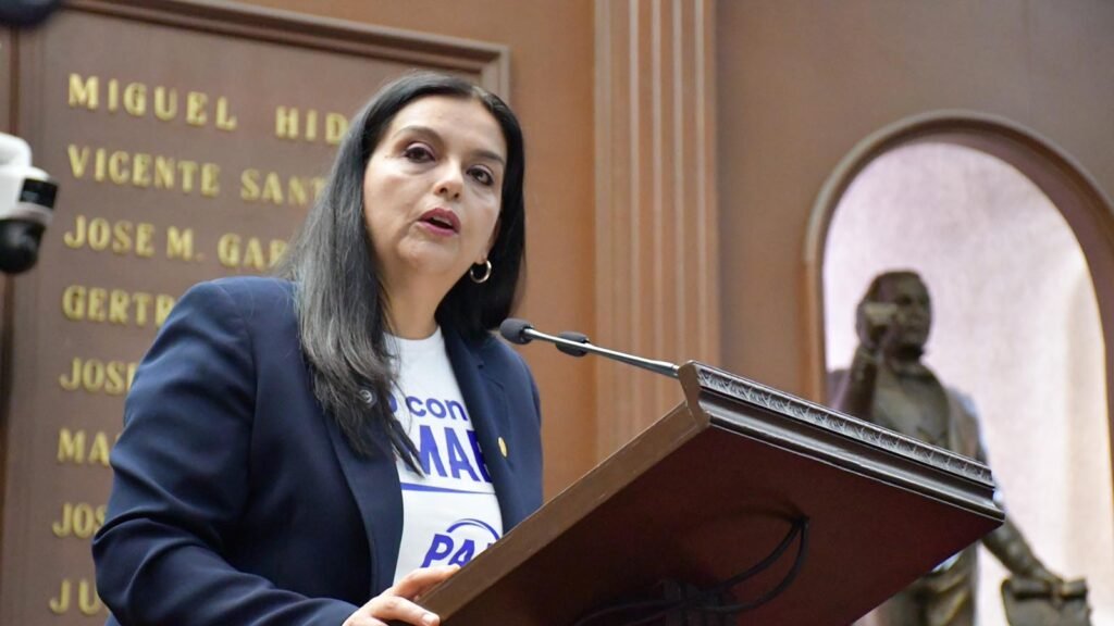 Teresita Herrera presentó una iniciativa para reformar la Ley de los Derechos de Niñas, Niños y Adolescentes, y la Ley Orgánica del Poder Judicial del Estado de Michoacán.