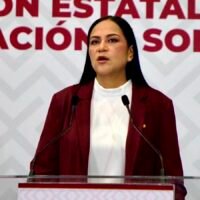 Ariadna Montiel Reyes durante el inicio del registro de aspirantes a coordinaciones estatales de Morena.
