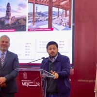 Alfredo Ramírez Bedolla anuncia una inversión federal de 300 millones de pesos para infraestructura turística en Michoacán.