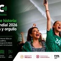 Miles de aficionados celebran en la Ciudad de México el inicio del Mundial 2026.
