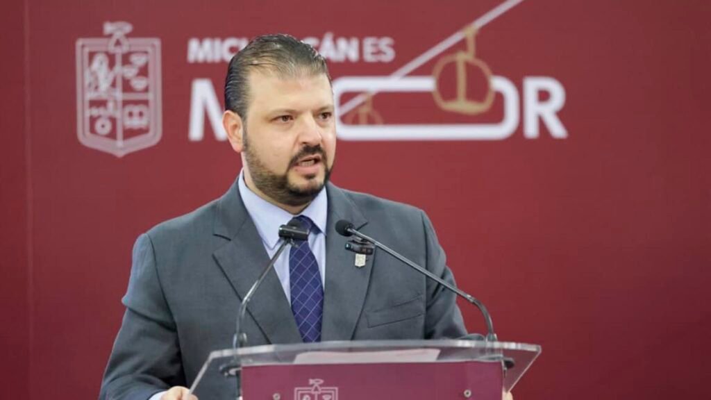 Raúl Zepeda Villaseñor informa sobre el inicio del procedimiento por presunta apología del delito en Michoacán.