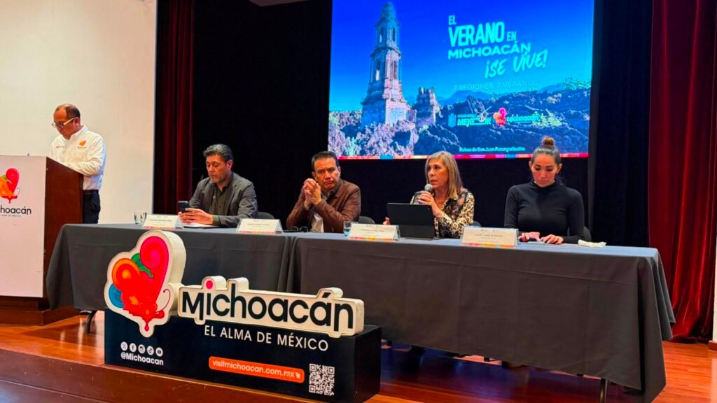 roberto-monroy-campana-verano-michoacan-2026.jpg