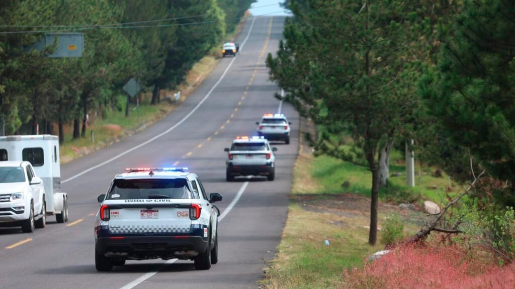 Aplicación 911 Michoacán para solicitar apoyo durante viajes por carretera.