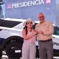 Alfredo Ramírez Bedolla entrega patrullas de última generación a la Policía Municipal de Uruapan.