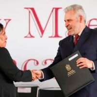 Alfredo Ramírez Bedolla informa sobre el pago puntual de quincenas al magisterio michoacano.