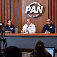 Carlos Quintana Martínez durante un posicionamiento del PAN Michoacán.