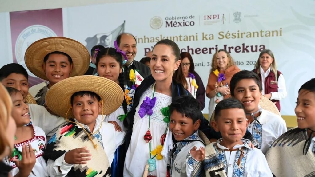 Claudia Sheinbaum durante la asamblea del Plan de Justicia del Pueblo Purhépecha en Cherán.