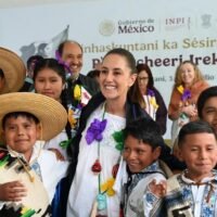 Claudia Sheinbaum durante la asamblea del Plan de Justicia del Pueblo Purhépecha en Cherán.
