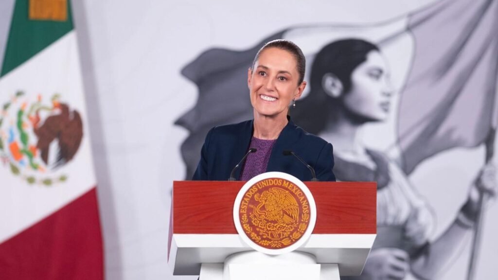 Claudia Sheinbaum confirmó que prepara una iniciativa para exigir nacionalidad exclusivamente mexicana a quienes aspiren a la Presidencia o gubernaturas.