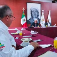 Bedolla y Apeam acuerdan reforzar seguridad y trazabilidad del aguacate de Michoacán