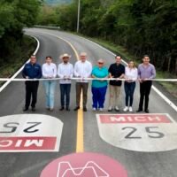 Carretera Tiripetío-Carácuaro-Eréndira rehabilitada en Michoacán