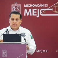 José Antonio Cruz Medina presenta resultados sobre aseguramiento de armas y homicidio doloso en Michoacán.