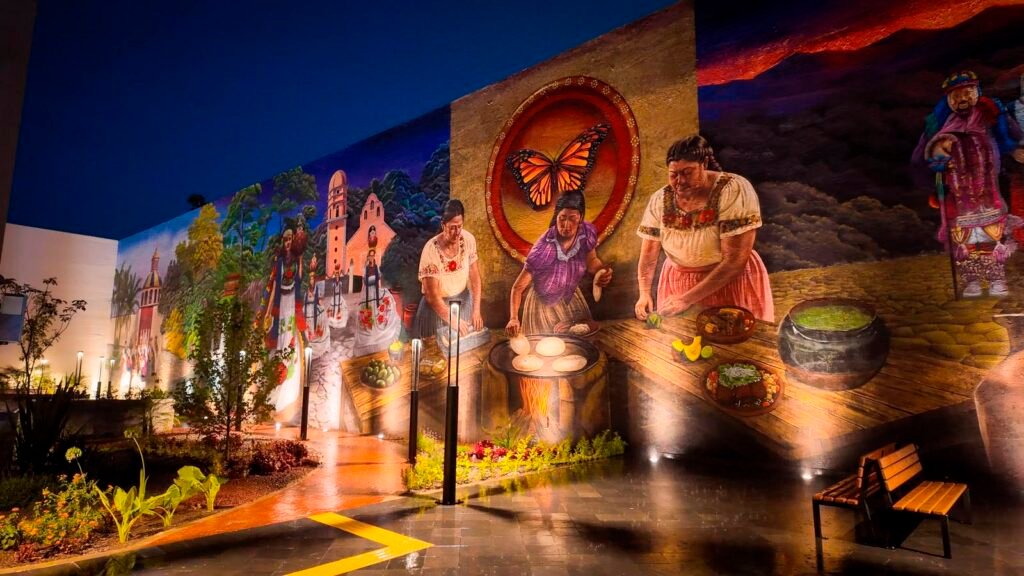 Mural más grande de Michoacán en la Plaza de La Ranita de Uruapan