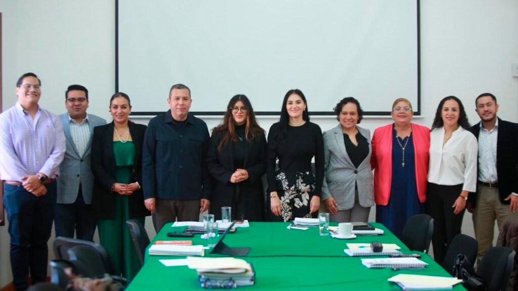 El IEM solicitó una ampliación de 50.9 millones de pesos para las actividades del proceso electoral 2026-2027. Diana Espinoza se comprometió a analizar la petición en el Congreso.