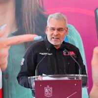 Alfredo Ramírez Bedolla durante una actividad del programa D4TA Datos Gratis.