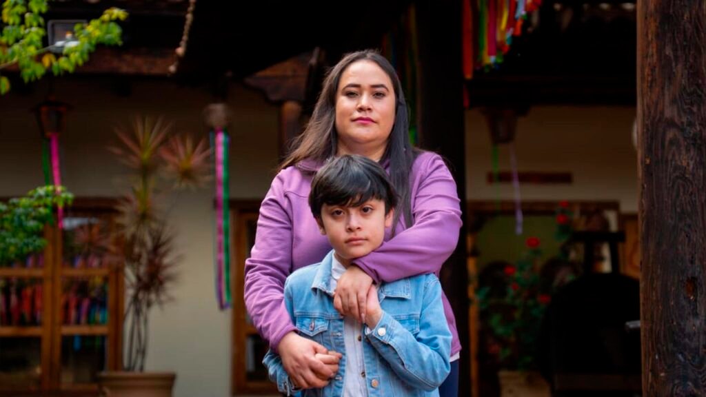 Programa Familias Cuidadoras para cáncer infantil en Michoacán