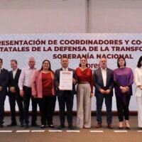 Carlos Torres Piña durante actividades políticas relacionadas con Morena en Michoacán.