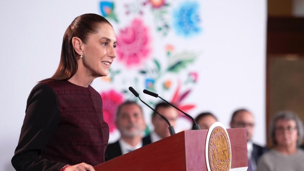 Claudia Sheinbaum durante la presentación del Paquete Económico 2027