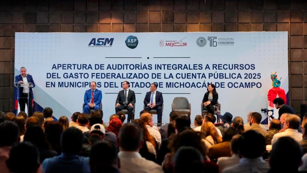 Luis Navarro anuncia auditorías a los 113 municipios de Michoacán