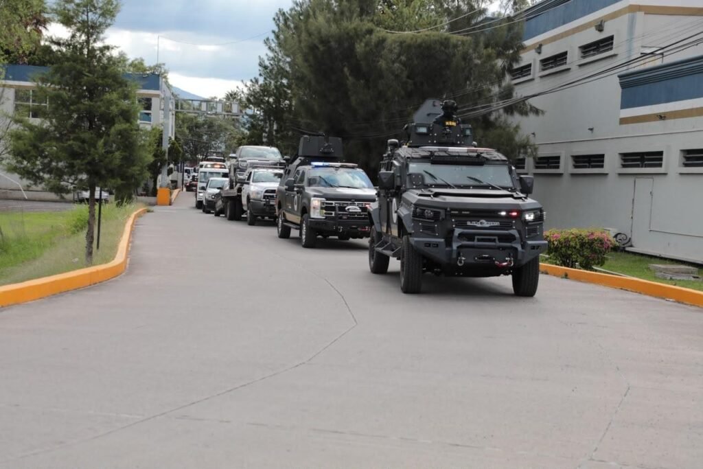 Autoridades intervinieron 28 inmuebles en Angamacutiro y Puruándiro y detuvieron a 18 personas, entre ellas cuatro policías municipales.
