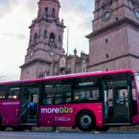 Autobús híbrido Yutong H12 destinado al sistema Morebús de Morelia, Michoacán.
