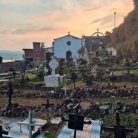 Janitzio en Noche de Muertos 2026, celebración tradicional en el lago de Pátzcuaro, Michoacán.